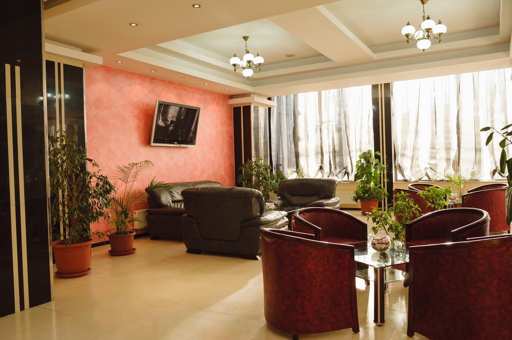 Hotel Gmg Constanta Bagian luar foto